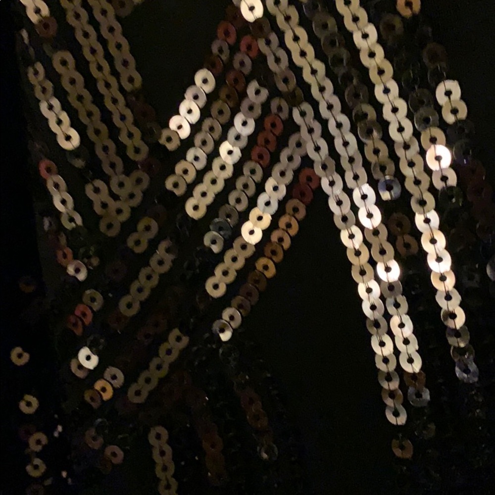 Cute black sequin dress✨ - Picture 7 of 8